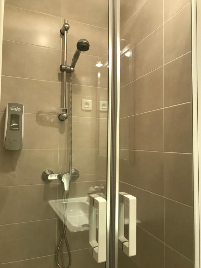 Hotel L'Escale Aigues-Mortes Dış mekan fotoğraf