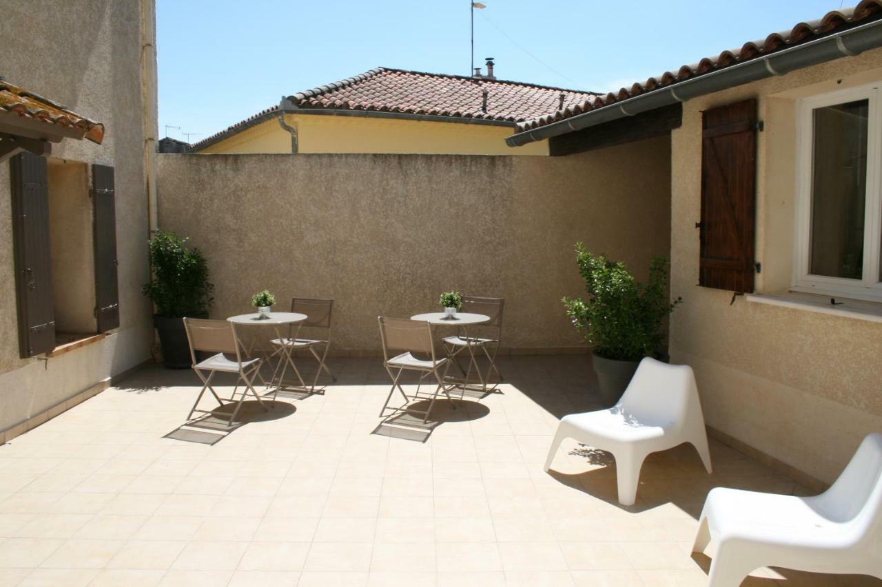 Hotel L'Escale Aigues-Mortes Dış mekan fotoğraf