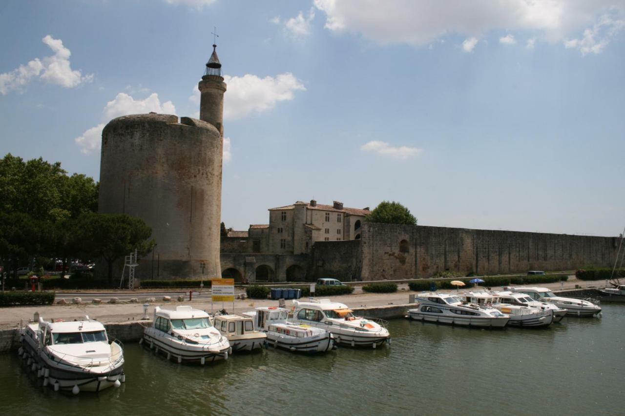 Hotel L'Escale Aigues-Mortes Dış mekan fotoğraf